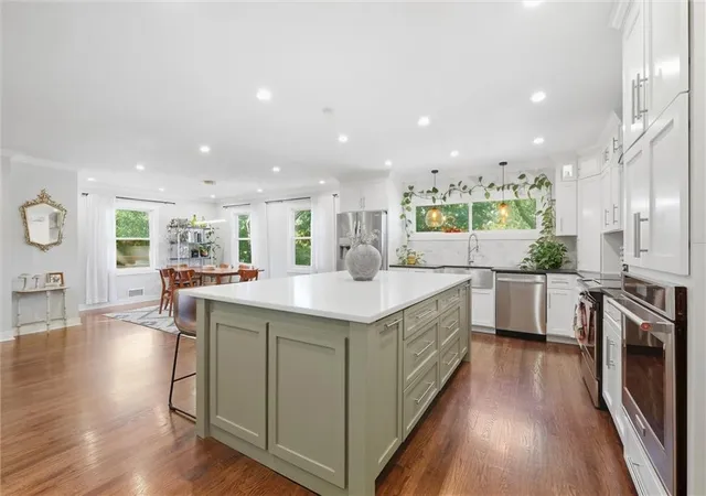Photo 3 of Single family home for sale at 4431 N Grand Ave, Kansas City, MO 64116 | MLS# 2644063 | Listing updated on 2026-10-03