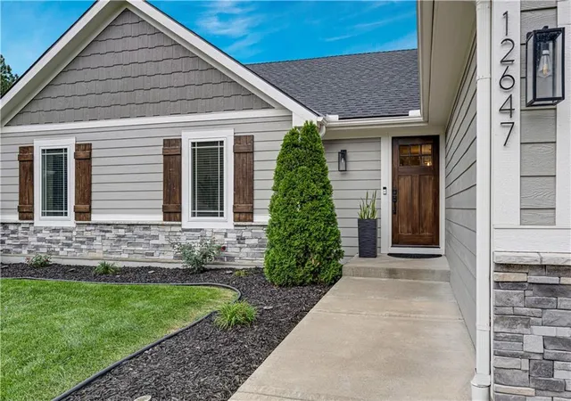 Photo 2 of Sale Pending at 12647 W 66th Terrace, Shawnee, KS 66216 | MLS# 2644090 | Listing updated on 2026-10-03