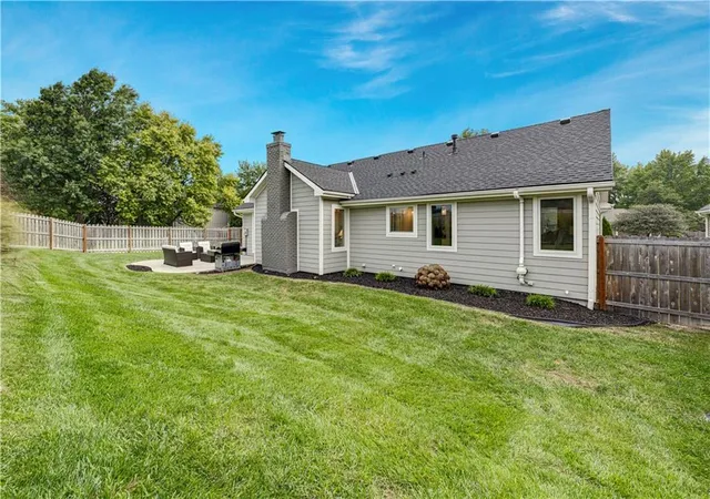 Photo 3 of Sale Pending at 12647 W 66th Terrace, Shawnee, KS 66216 | MLS# 2644090 | Listing updated on 2026-10-03