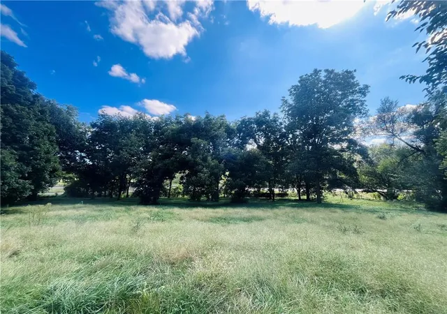 Photo 1 of Land for sale at 2117 South 18th St, Saint Joseph, MO 64503 | MLS# 2644092 | Listing updated on 2026-10-05