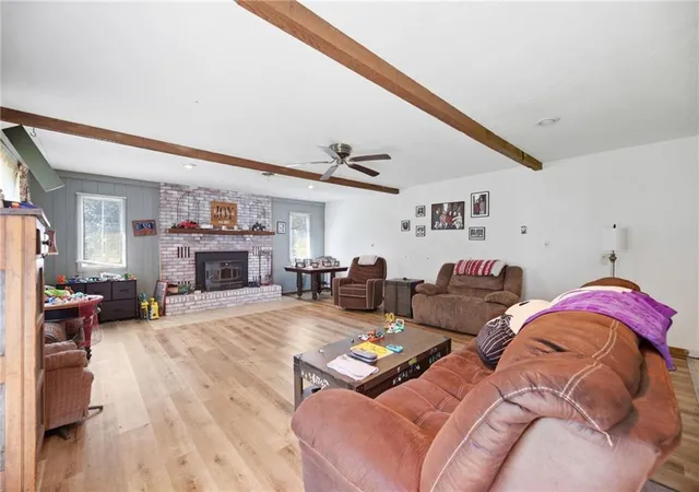 Photo 4 of Single family home for sale at 503 N Oak St, Iola, KS 66749 | MLS# 2644098 | Listing updated on 2026-09-27