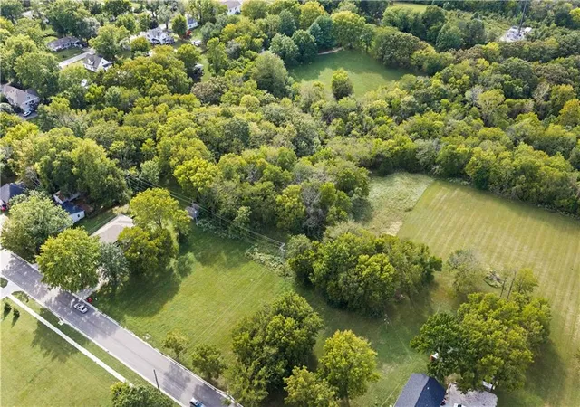 Photo 4 of Land for sale at 314 N Bynum Rd, Lone Jack, MO 64070 | MLS# 2644099 | Listing updated on 2026-10-06