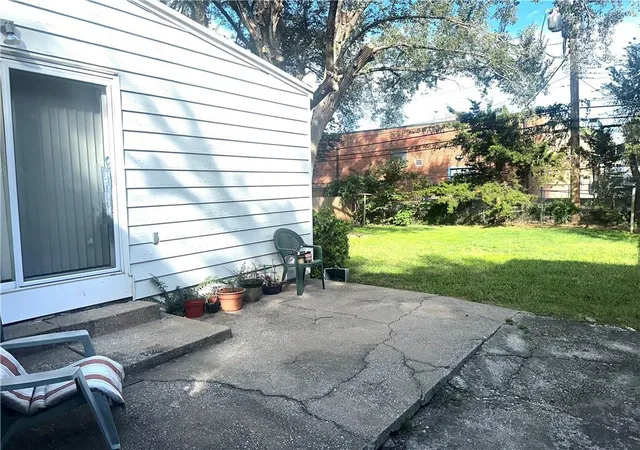 Photo 3 of Single family home for sale at 7427 Harrison St, Kansas City, MO 64131 | MLS# 2644112 | Listing updated on 2026-09-29