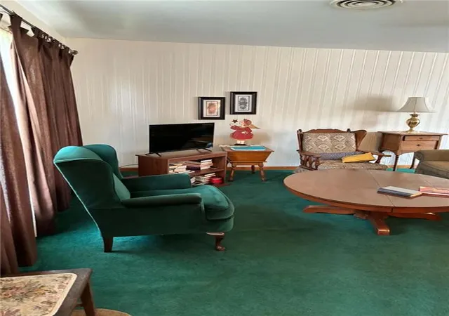 Photo 4 of Sale Pending at 505 W Washington St, Pittsburg, KS 66762 | MLS# 2644118 | Listing updated on 2026-10-05