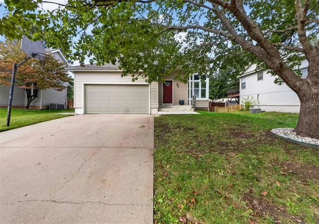 Photo 1 of Single family home for sale at 111 S Janell Dr, Olathe, KS 66061 | MLS# 2644119 | Listing updated on 2026-09-30