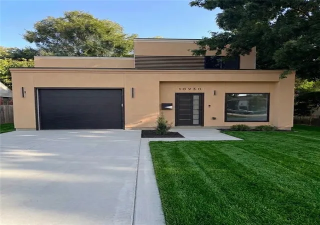 Photo 1 of Single family home for sale at 10930 W 65th Street, Shawnee, KS 66203 | MLS# 2644125 | Listing updated on 2026-10-03
