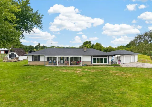Photo 1 of Sale Pending at 24210 Ne 144th Street, Excelsior Springs, MO 64024 | MLS# 2644127 | Listing updated on 2026-09-30