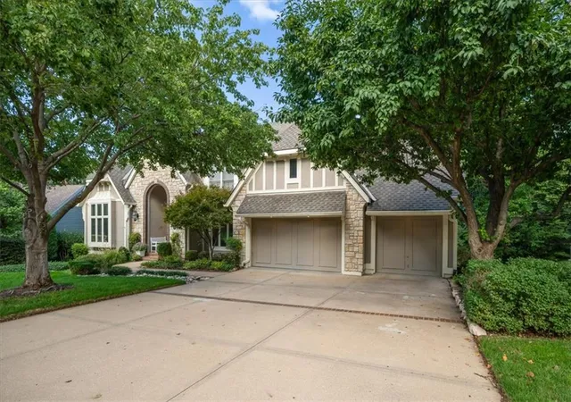 Photo 2 of Single family home for sale at 13837 Hadley St, Overland Park, KS 66223 | MLS# 2644135 | Listing updated on 2026-10-17