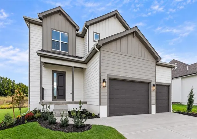 Photo 1 of Single family home for sale at 18925 W 193 Terrace, Spring Hill, KS 66083 | MLS# 2644136 | Listing updated on 2026-10-07