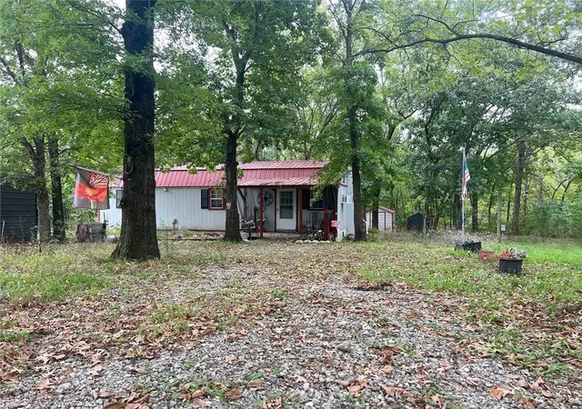 Photo 20 of Single family home for sale at 34 Hackberry Dr, Mound City, KS 66056 | MLS# 2644139 | Listing updated on 2026-10-01
