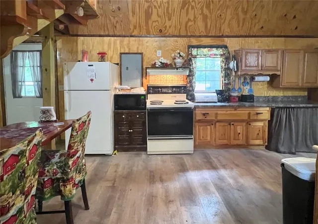 Photo 3 of Single family home for sale at 34 Hackberry Dr, Mound City, KS 66056 | MLS# 2644139 | Listing updated on 2026-10-01