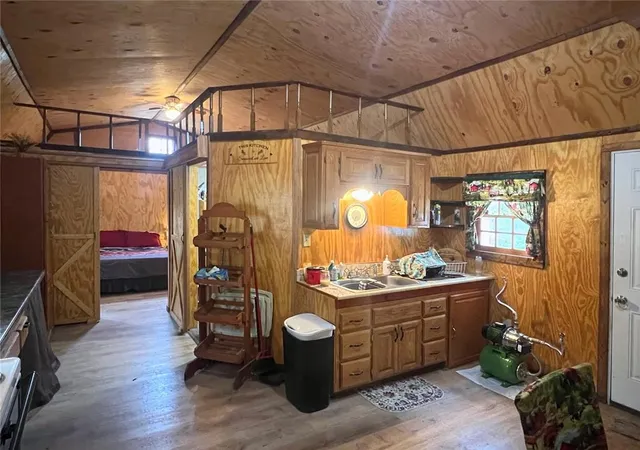 Photo 4 of Single family home for sale at 34 Hackberry Dr, Mound City, KS 66056 | MLS# 2644139 | Listing updated on 2026-10-01