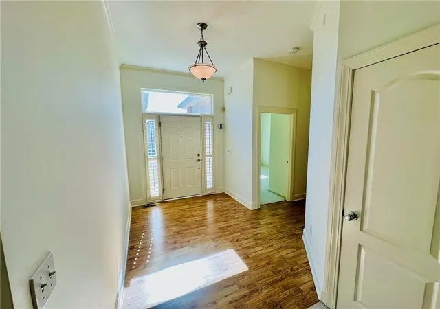 Photo 3 of House for sale at 1912 Carter Ct, Liberty, MO 64068 | MLS# 2644140 | Listing updated on 2026-10-01