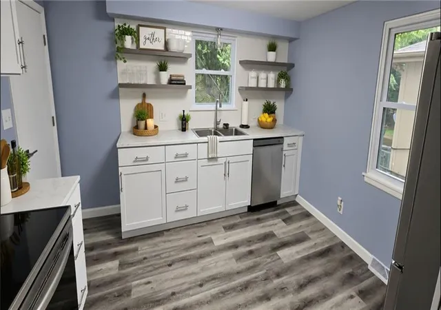 Photo 3 of Sale Pending at 6906 N Pennsylvania Ave, Kansas City, MO 64118 | MLS# 2644152 | Listing updated on 2026-10-06