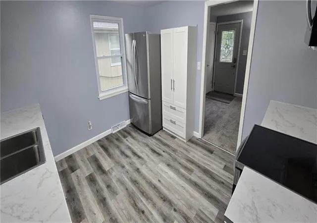 Photo 3 of Sale Pending at 6906 N Pennsylvania Ave, Kansas City, MO 64118 | MLS# 2644152 | Listing updated on 2026-10-06
