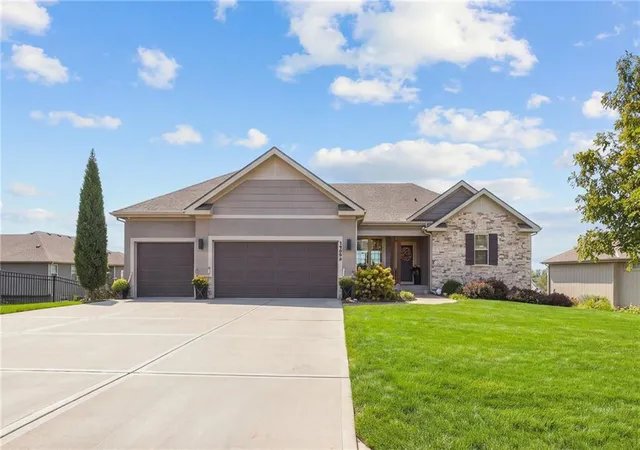 Photo 1 of Sale Pending at 20909 W 189th Street, Spring Hill, KS 66083 | MLS# 2644153 | Listing updated on 2026-10-04