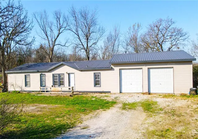 Photo 1 of Single family home for sale at 20908, Hermitage, MO 65668 | MLS# 2644154 | Listing updated on 2026-09-26