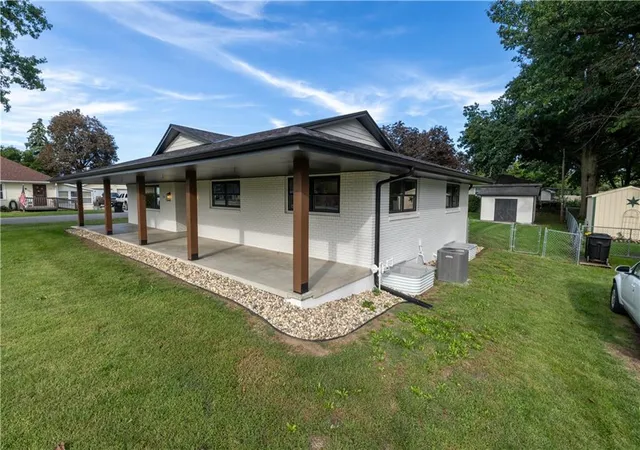 Photo 40 of Single family home for sale at 501 S US 71 Hwy, Savannah, MO 64485 | MLS# 2644157 | Listing updated on 2026-10-21