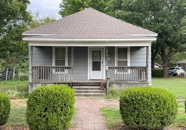 Photo 1 of Sale Pending at 712 W 1st Street, Pittsburg, KS 66762 | MLS# 2644160 | Listing updated on 2026-10-01