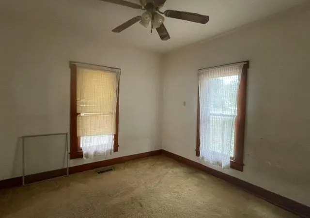 Photo 3 of Sale Pending at 712 W 1st Street, Pittsburg, KS 66762 | MLS# 2644160 | Listing updated on 2026-10-01