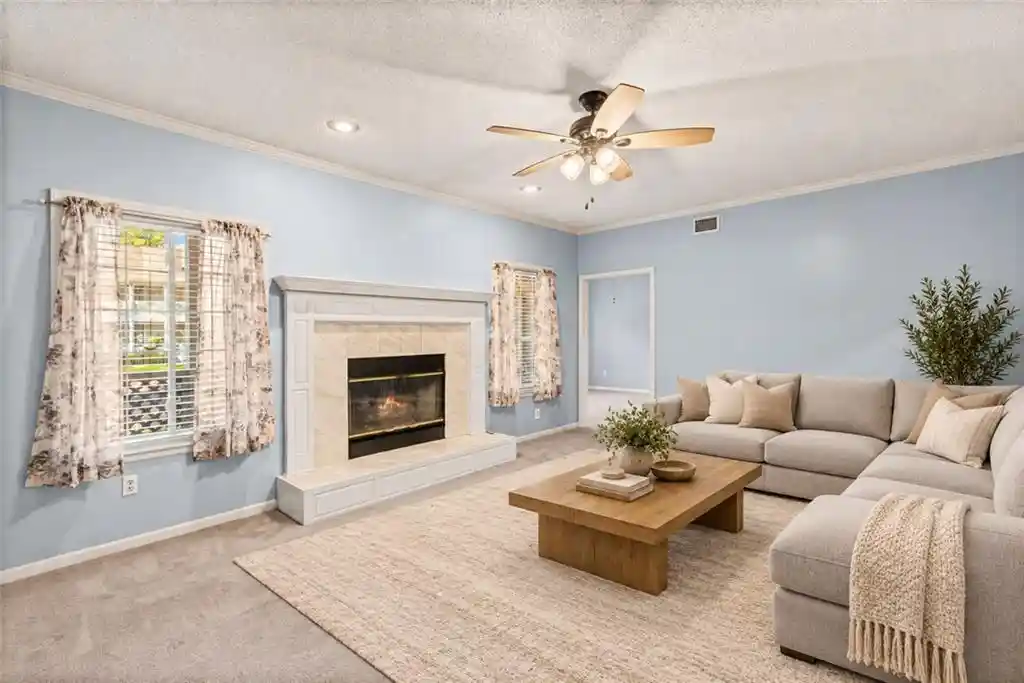 Listing Photo 2 - Condo for sale in S 4304 Bryant Ct located at S 4304 Bryant Ct, Independence, MO 64055 - Unit S 4304 Bryant Ct