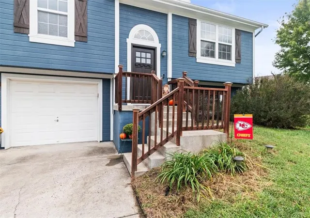 Photo 2 of Single family home for sale at 19600 E 10th Street S, Independence, MO 64056 | MLS# 2644178 | Listing updated on 2026-10-04