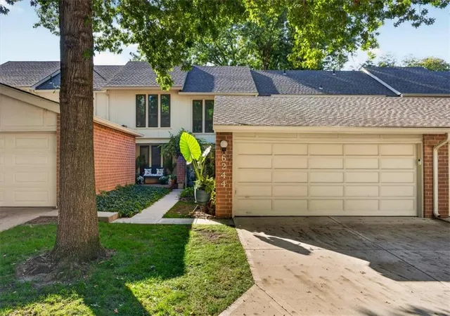 Photo 1 of Townhouse for sale at 6244 Ash St, Mission, KS 66205 | MLS# 2644191 | Listing updated on 2026-10-08