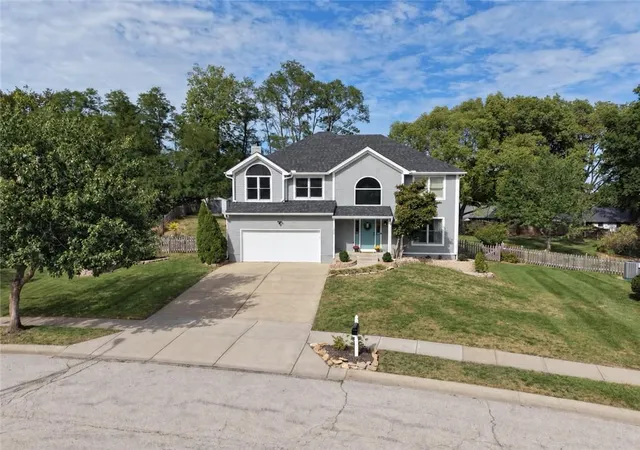 Photo 3 of Sale Pending at 5002 Nw 66th Terrace, Kansas City, MO 64151 | MLS# 2644198 | Listing updated on 2026-10-06