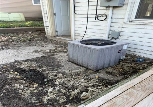 Photo 1 of Multi family home for sale at 813 5th Street, Saint Joseph, MO 64501 | MLS# 2644216 | Listing updated on 2026-09-29