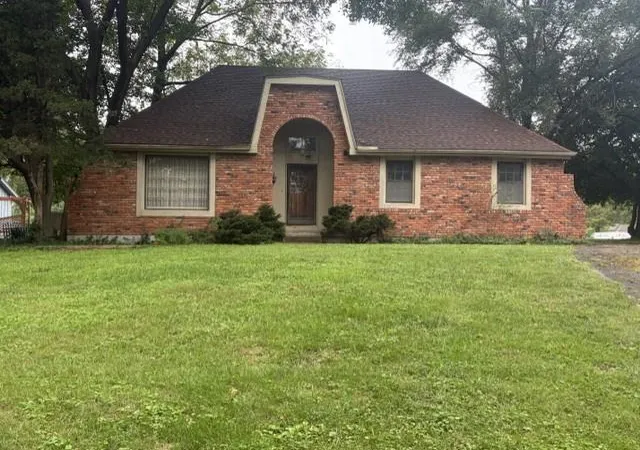 Photo 1 of Single family home for sale at 9500 Canterbury St, Leawood, KS 66206 | MLS# 2644229 | Listing updated on 2026-09-30
