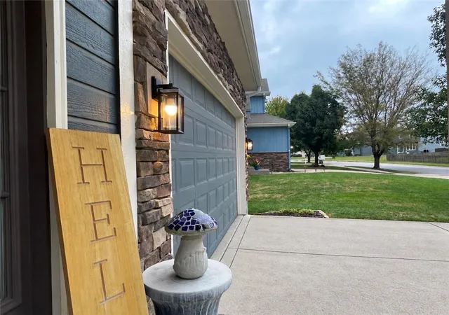Photo 3 of Single family home for sale at 712 S Adams St, Raymore, MO 64083 | MLS# 2644231 | Listing updated on 2026-10-07