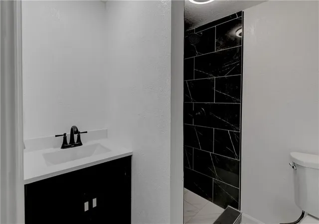 Photo 4 of Single family home for sale at 217 Woods Ave, Excelsior Springs, MO 64024 | MLS# 2644234 | Listing updated on 2026-09-29