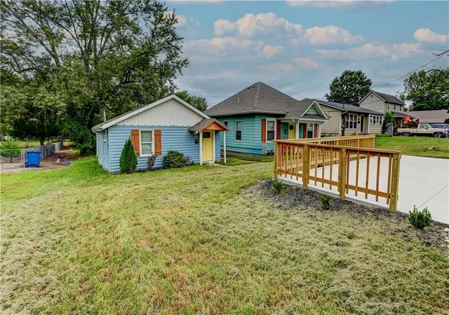 Photo 4 of Single family home for sale at 326 E Main St, Odessa, MO 64076 | MLS# 2644238 | Listing updated on 2026-09-26