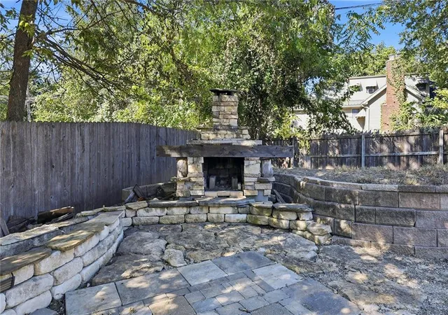 Photo 4 of Single family home for sale at 12414 W 69th Street, Shawnee, KS 66216 | MLS# 2644242 | Listing updated on 2026-10-08