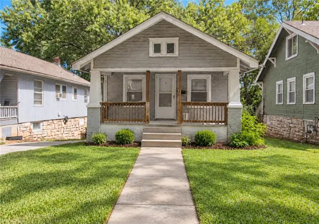 Photo 1 of Single family home for sale at Brooklyn Ave, Kansas City, MO 64130 | MLS# 2644244 | Listing updated on 2026-09-27