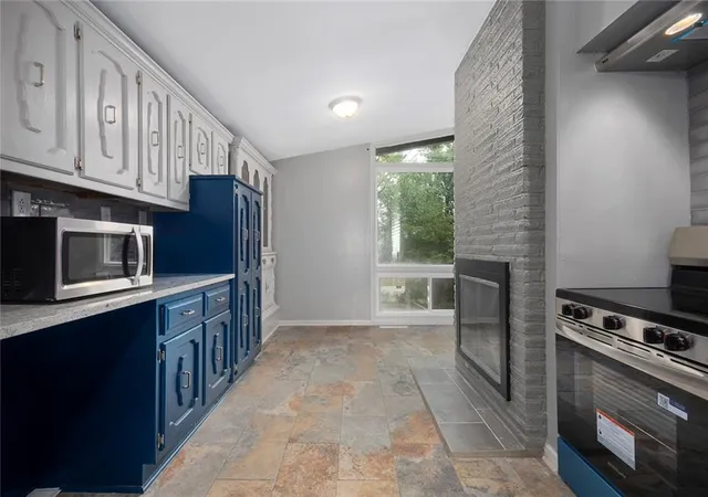 Photo 3 of Single family home for sale at 6100 E 97th Street, Kansas City, MO 64134 | MLS# 2644253 | Listing updated on 2026-09-27