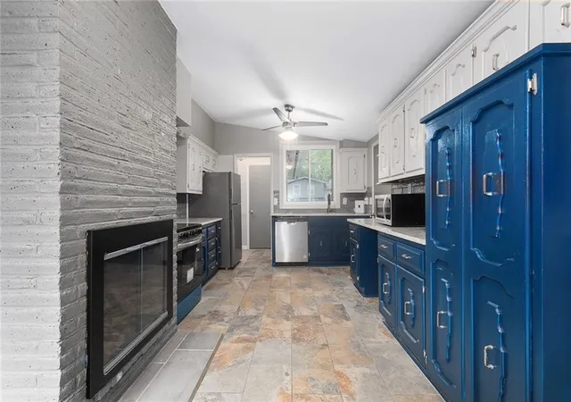 Photo 4 of Single family home for sale at 6100 E 97th Street, Kansas City, MO 64134 | MLS# 2644253 | Listing updated on 2026-09-27