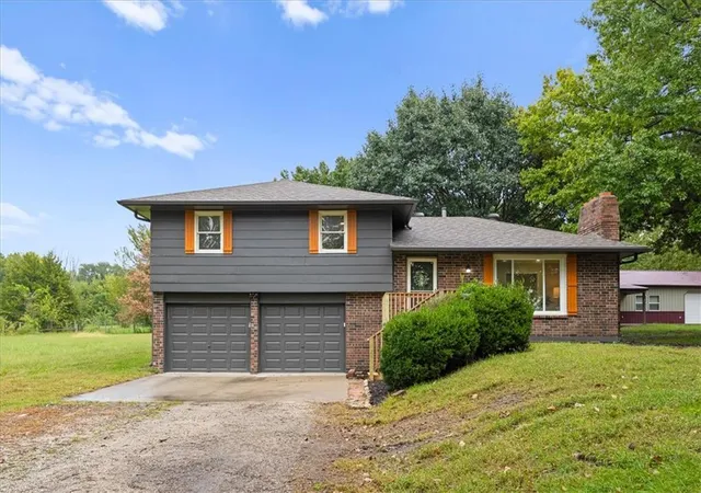 Photo 1 of Sale Pending at 22990 155th Street, Leavenworth, KS 66048 | MLS# 2644264 | Listing updated on 2026-10-05