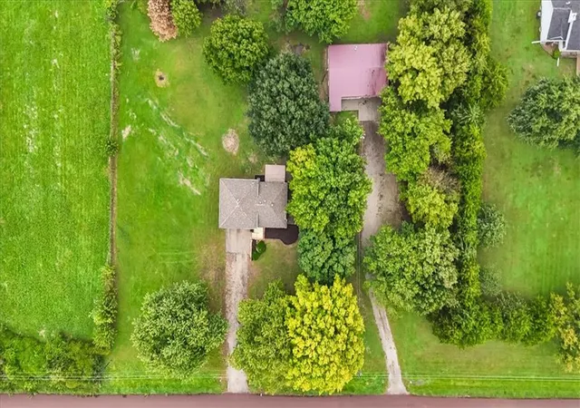 Photo 4 of Sale Pending at 22990 155th Street, Leavenworth, KS 66048 | MLS# 2644264 | Listing updated on 2026-10-05