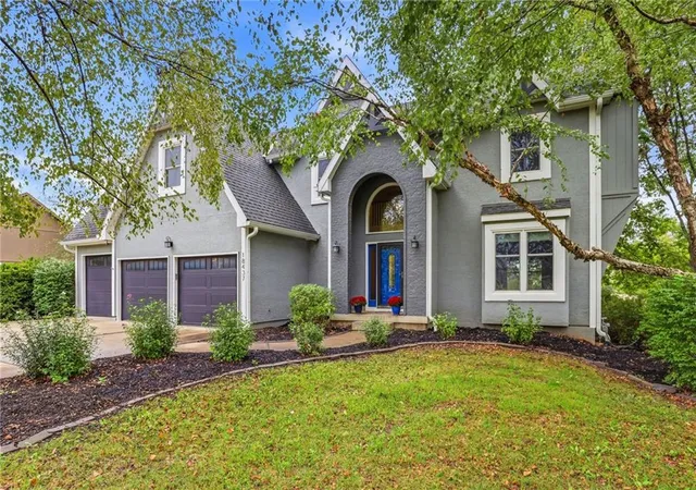 Photo 2 of Single family home for sale at 18437 Lamar Ave, Stilwell, KS 66085 | MLS# 2644268 | Listing updated on 2026-10-05