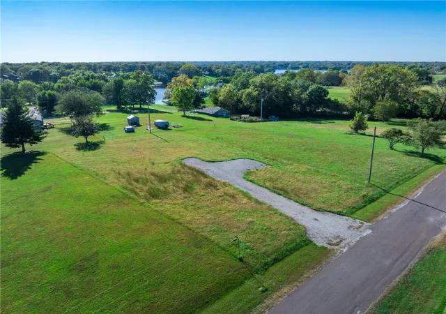 Photo 3 of Land for sale at Lot 2047 Admiral Dr, Gallatin, MO 64640 | MLS# 2644271 | Listing updated on 2026-10-07