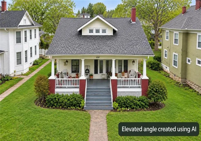 Photo 1 of Single family home for sale at 814 N Main St, Carrollton, MO 64633 | MLS# 2644299 | Listing updated on 2026-09-28