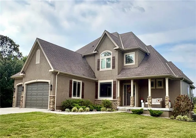 Photo 1 of Single family home for sale at 34508 Jingo Rd, Paola, KS 66071 | MLS# 2644303 | Listing updated on 2026-10-06