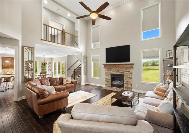 Photo 1 of Single family home for sale at 34508 Jingo Rd, Paola, KS 66071 | MLS# 2644303 | Listing updated on 2026-10-13