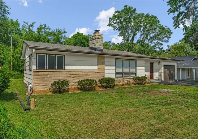 Single family home for sale at 2009 Learnard Ave, Lawrence, KS 66046 | MLS# 2644306