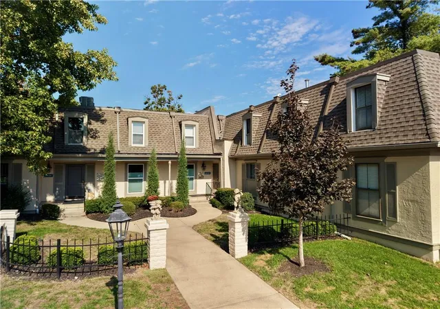 Photo 1 of Condo for sale at 10730 Glenwood St #C, Leawood, KS 66211 | MLS# 2644314 | Listing updated on 2026-10-17