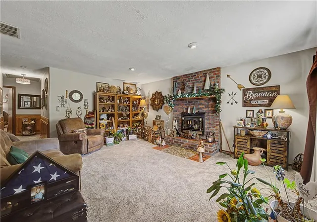 Photo 3 of Single family home for sale at 206 N Webster St, Erie, KS 66733 | MLS# 2644316 | Listing updated on 2026-09-28