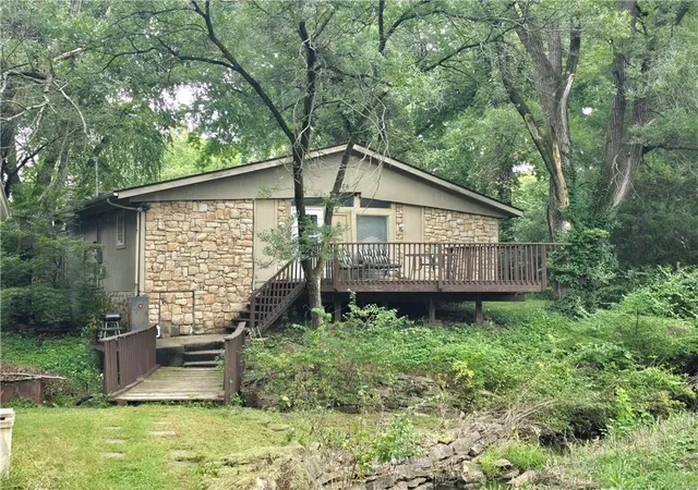 Photo 1 of Single family home for sale at 506 Ne 114th Terrace, Kansas City, MO 64155 | MLS# 2644317 | Listing updated on 2026-10-07