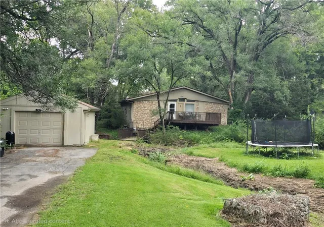 Photo 2 of Single family home for sale at 506 Ne 114th Terrace, Kansas City, MO 64155 | MLS# 2644317 | Listing updated on 2026-10-07