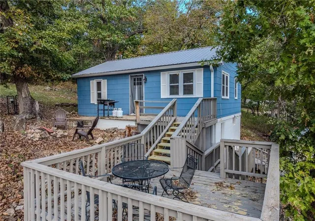 Photo 1 of Single family home for sale at 28253 W Cove Dr, Lincoln, MO 65338 | MLS# 2644323 | Listing updated on 2026-09-28